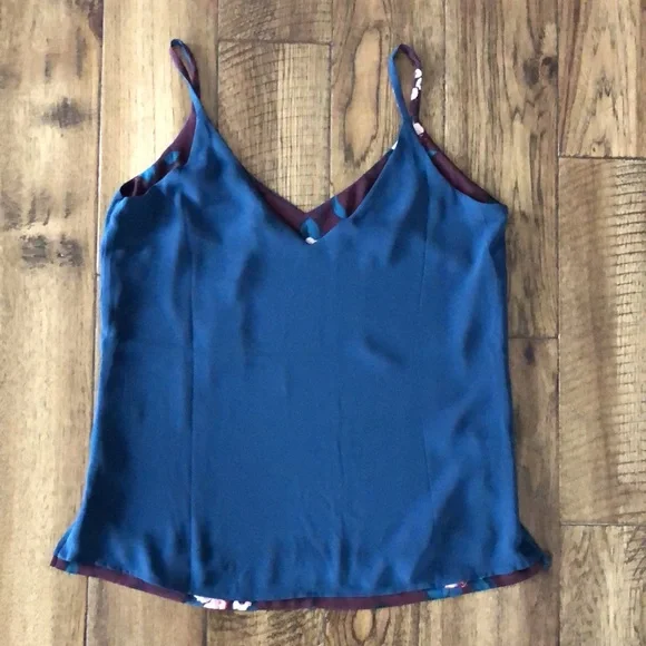 WHBM Reversible Cami NWT - Picture 4 of 6